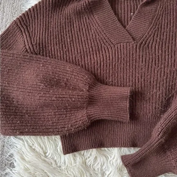 Miss Love Brown Collar Crop Sweater - Picture 5 of 7